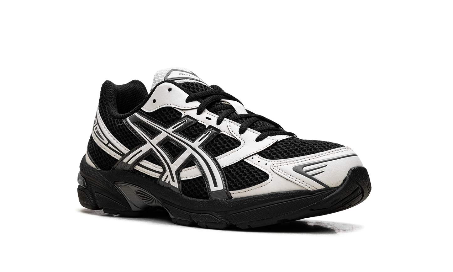Gel-1130 "Black Cream" 1203A609-001