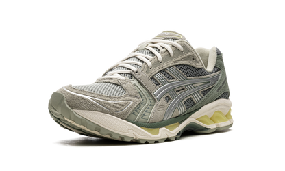 GEL KAYANO 14 "Olive Grey Pure Silver" 1201A161 301