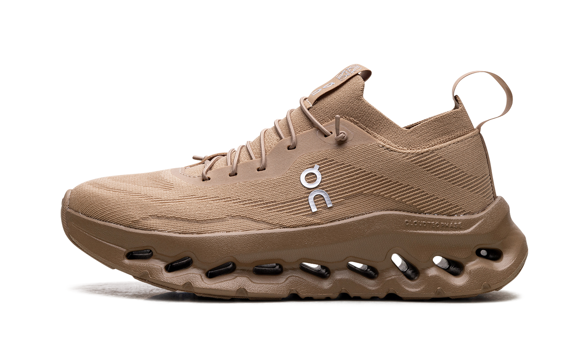 Cloudtilt WMNS "LOEWE Dark Sand" 3WD30313505