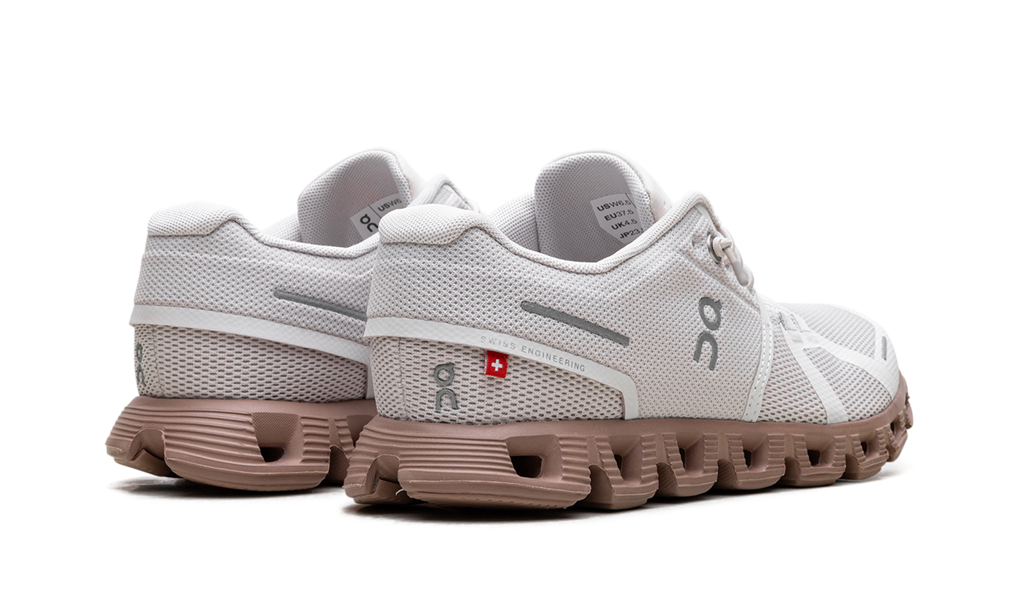 On Cloud 5 WMNS "Sand Rosebrown" 59.97767