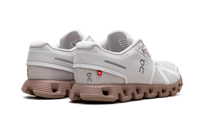On Cloud 5 WMNS "Sand Rosebrown" 59.97767