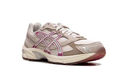 Gel-1130 WMNS "Oatmeal Peyote" 1202A527 250