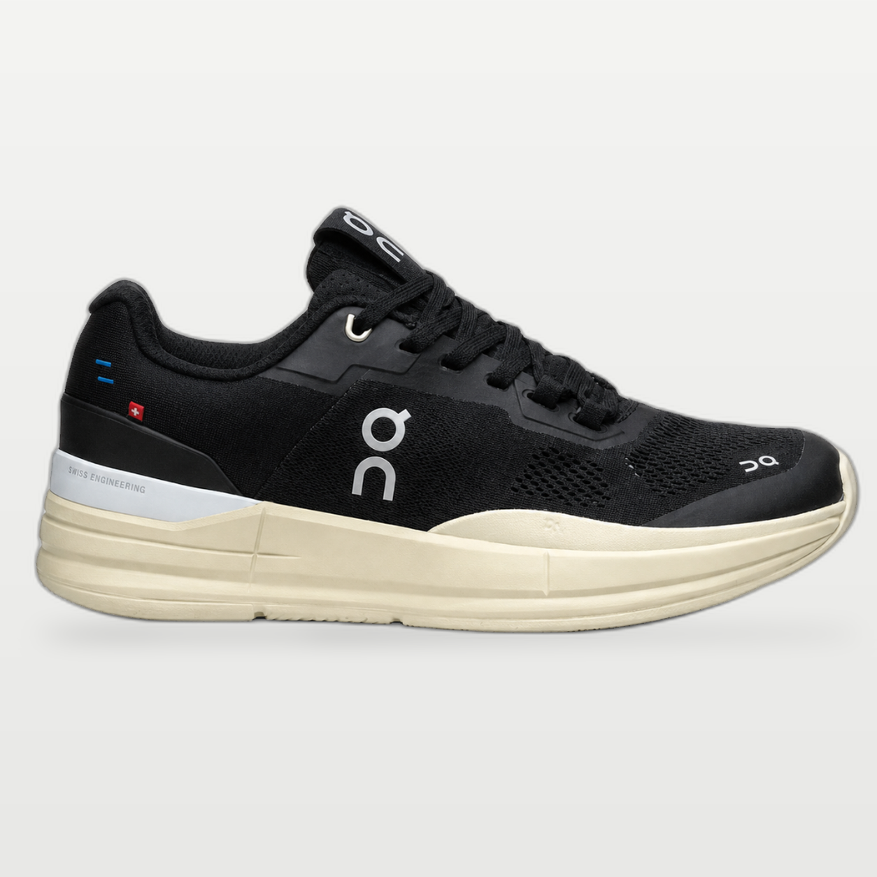 THE ROGER PRO BLACK