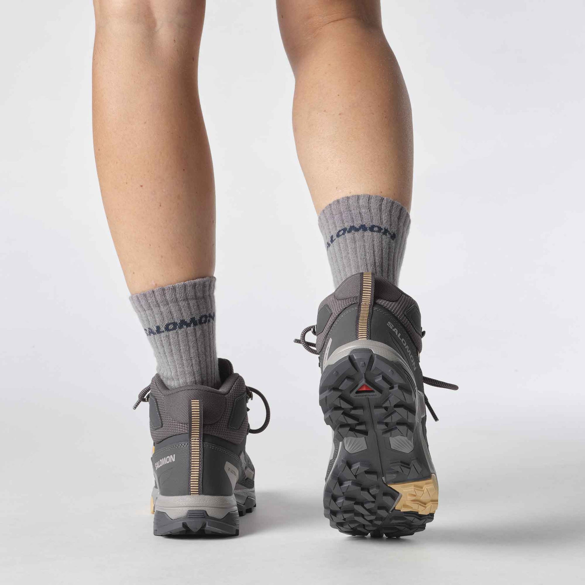 X ULTRA 5 MID WIDE GORE-TEX