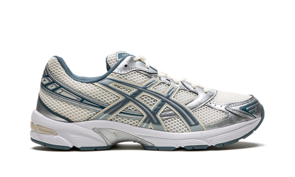 Gel-1130 "Cream / Ironclad" 1201A256 115