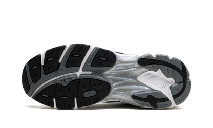 GT 2160 "Black/Pure Silver" 1203A320 004