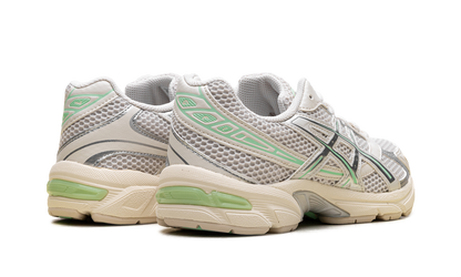 GEL-1130 WMNS "Pale Oak Menthol" 1202A164 200