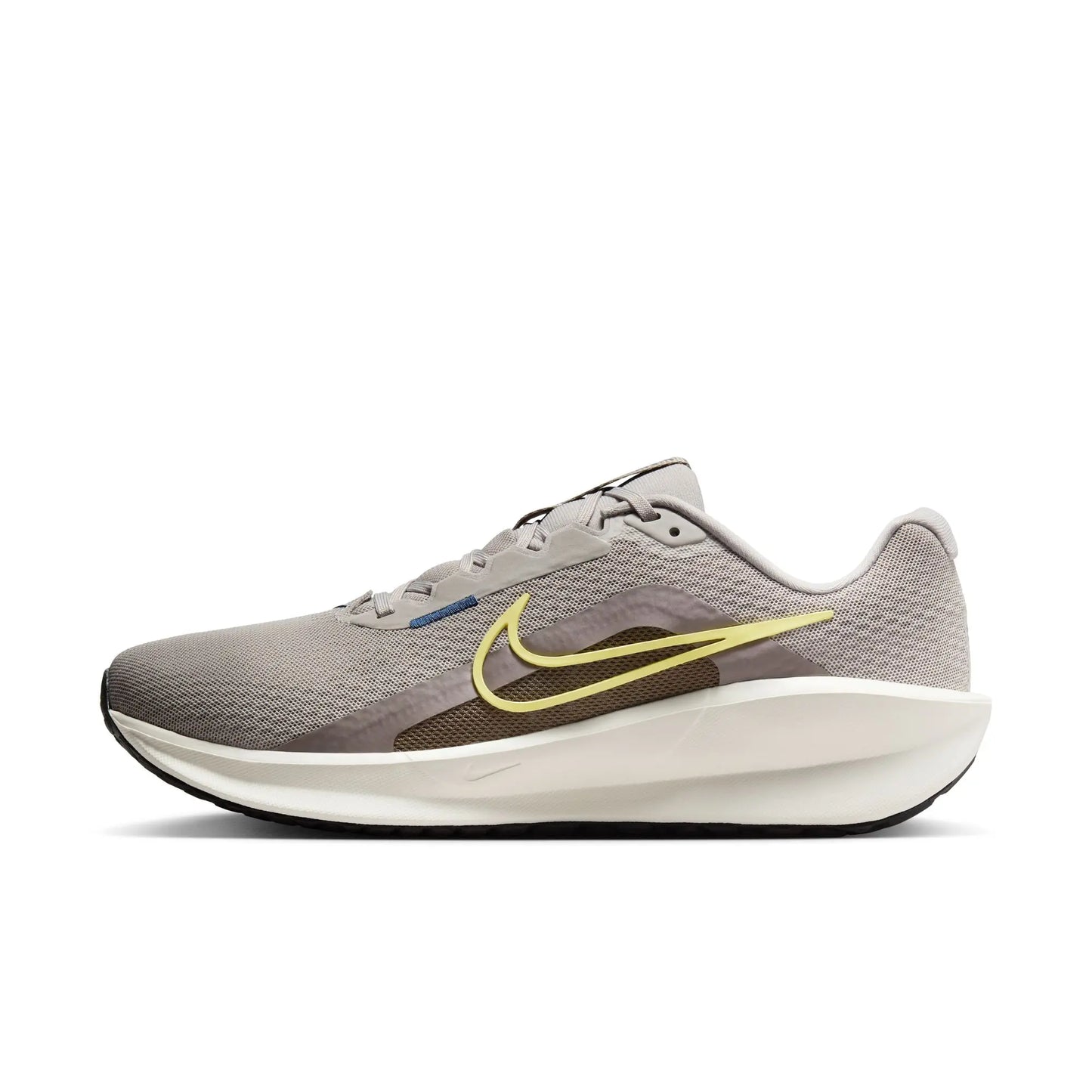 NIKE DOWNSHIFTER