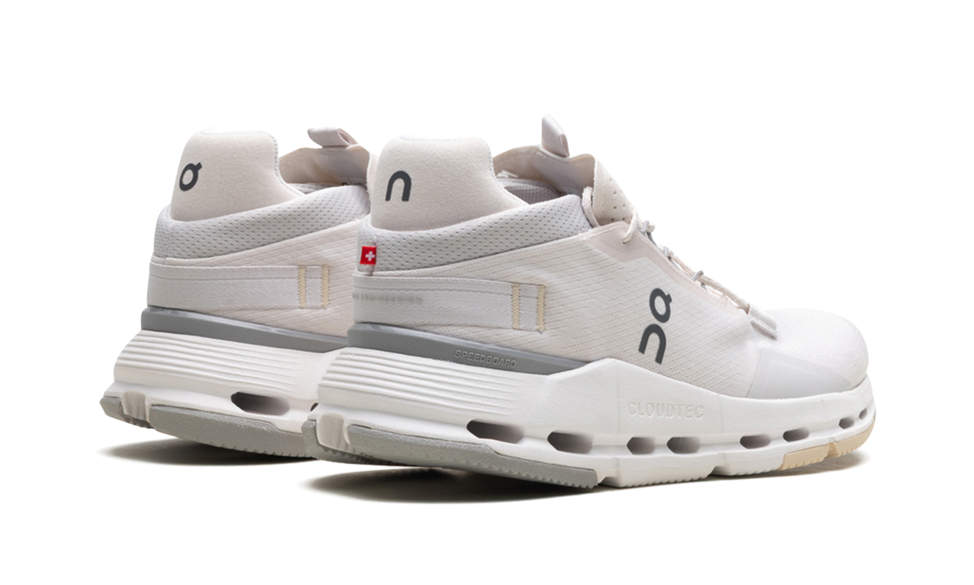On Cloudnova 2 WMNS "Sand Fog" 3WE30222826