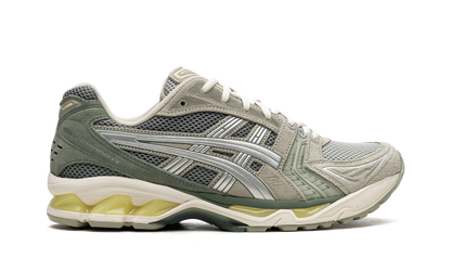 GEL KAYANO 14 "Olive Grey Pure Silver" 1201A161 301