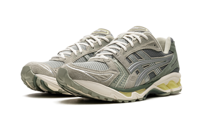 GEL KAYANO 14 "Olive Grey Pure Silver" 1201A161 301