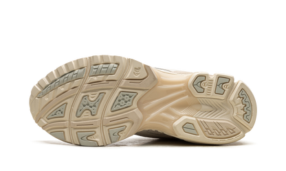 GEL KAYANO 14 WMNS "Cream Blush" 1202A105 102