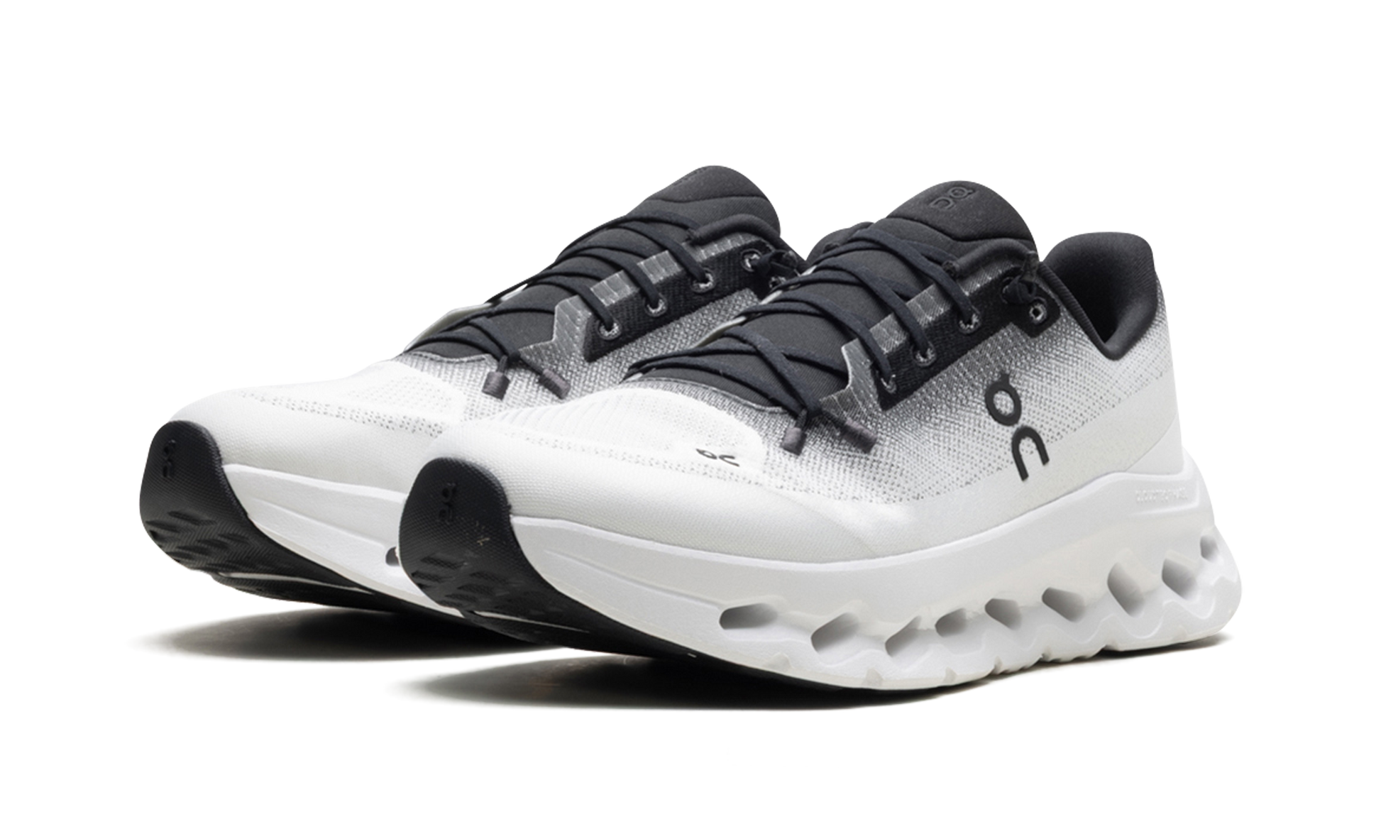 Cloudtilt "Black | Ivory" 3ME10101430