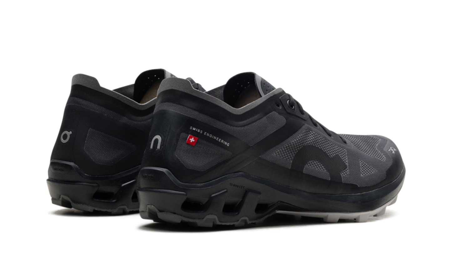 Cloudventure Peak 3 WMNS "Black Glacier" 3WD10760777