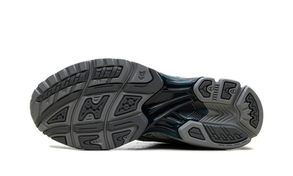 Gel Kayano 14 "Glacier Grey Pure Silver" 1203A537 021