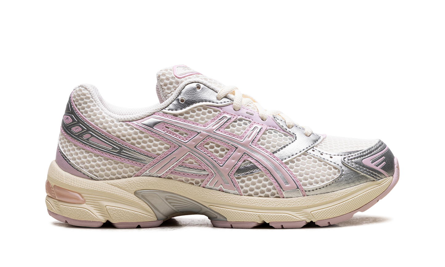 Gel-1130 WMNS "Cream Barely Rose" 1202a534 250