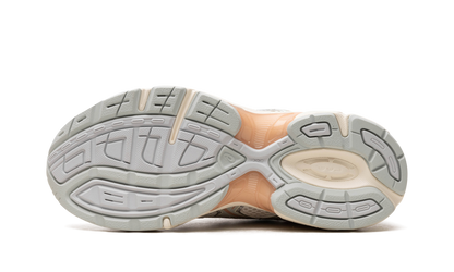 GEL-1130 WMNS "Cream / Light Sage" 1202A164 250