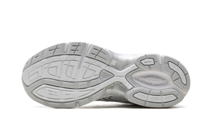 Gel-1130 WMNS "White Silver" 1202A526 100