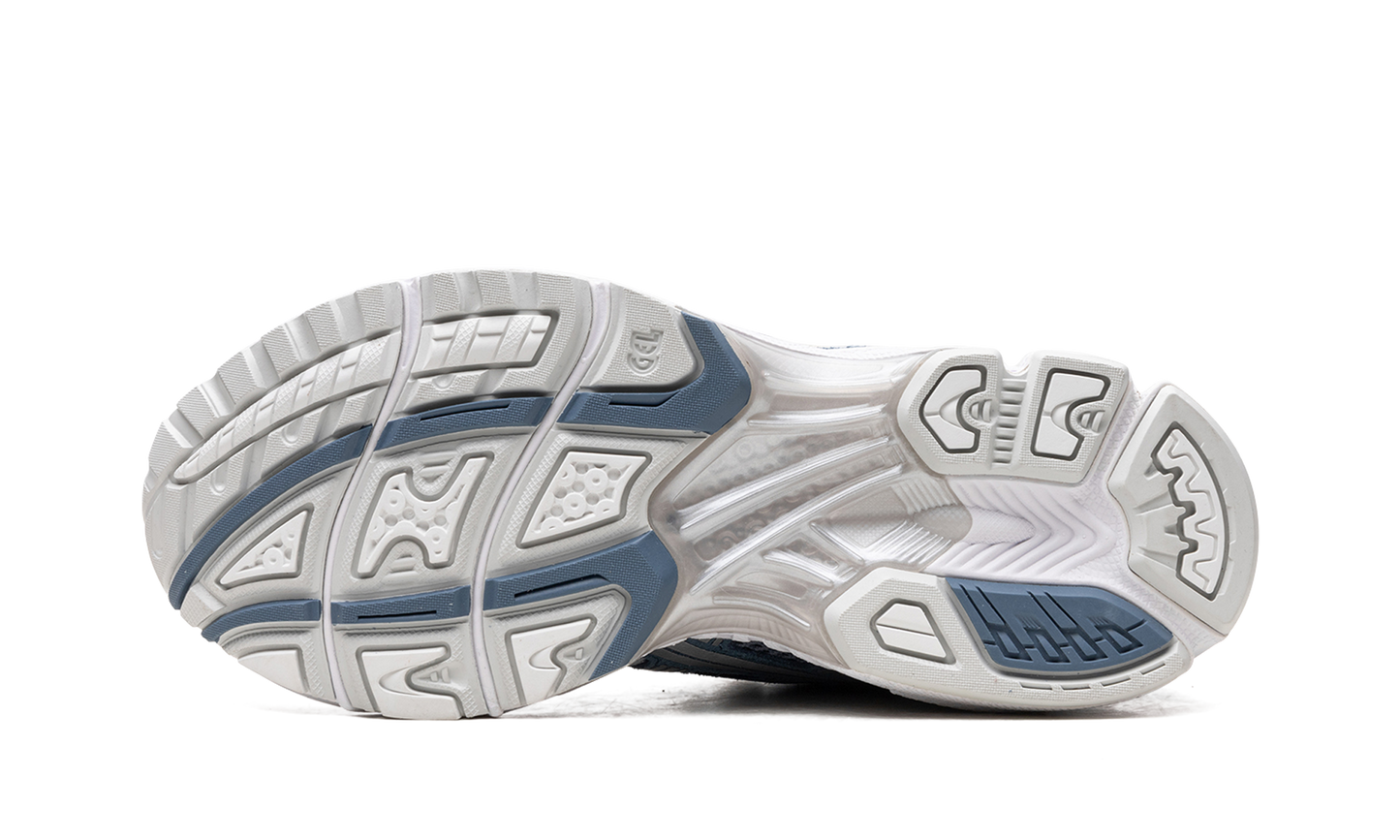 GEL KAYANO 14 WMNS "Glacier Grey" 1202A105 021