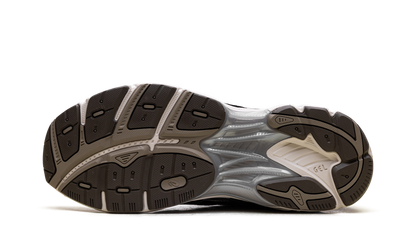 GT 2160 "Black Driftwood" 1203A275 004