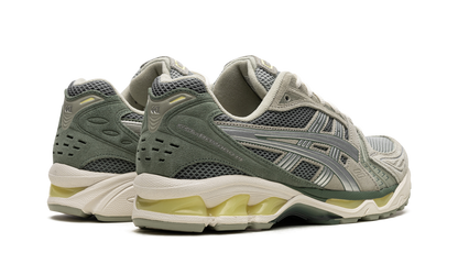 GEL KAYANO 14 "Olive Grey Pure Silver" 1201A161 301