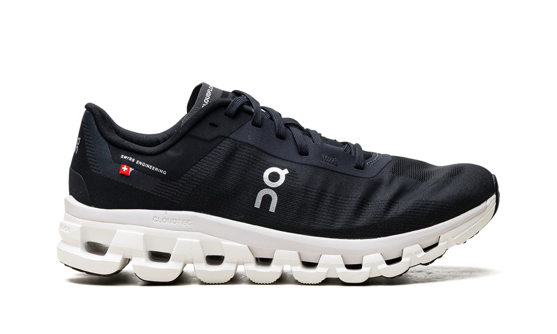 Cloudflow 4 WMNS "Black White" 3WD30110299