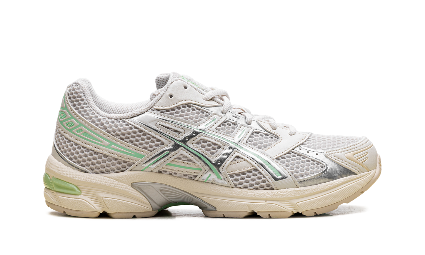 GEL-1130 WMNS "Pale Oak Menthol" 1202A164 200