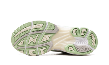 GEL KAYANO 14 WMNS "White Jade" 1202A056 105