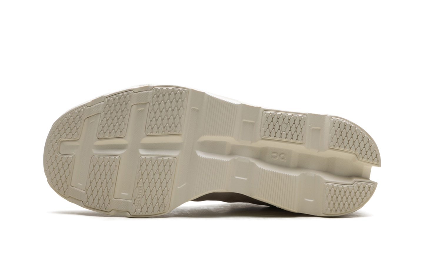 Cloudmonster 2 Invincible "Ivory/White" 3ME30491195