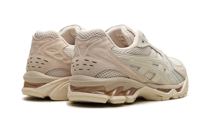 GEL KAYANO 14 WMNS "Cream Blush" 1202A105 102