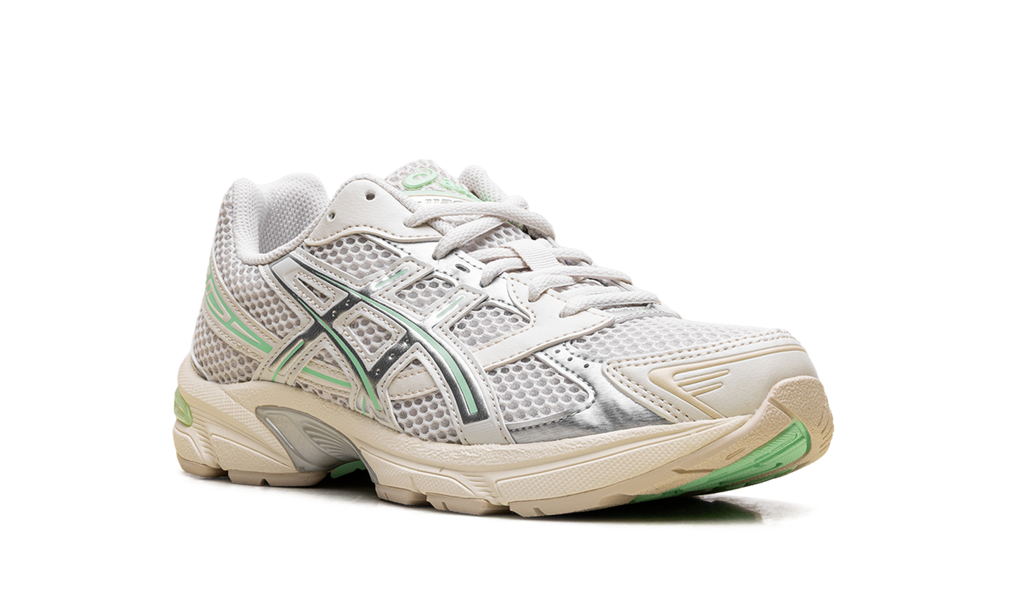 GEL-1130 WMNS "Pale Oak Menthol" 1202A164 200