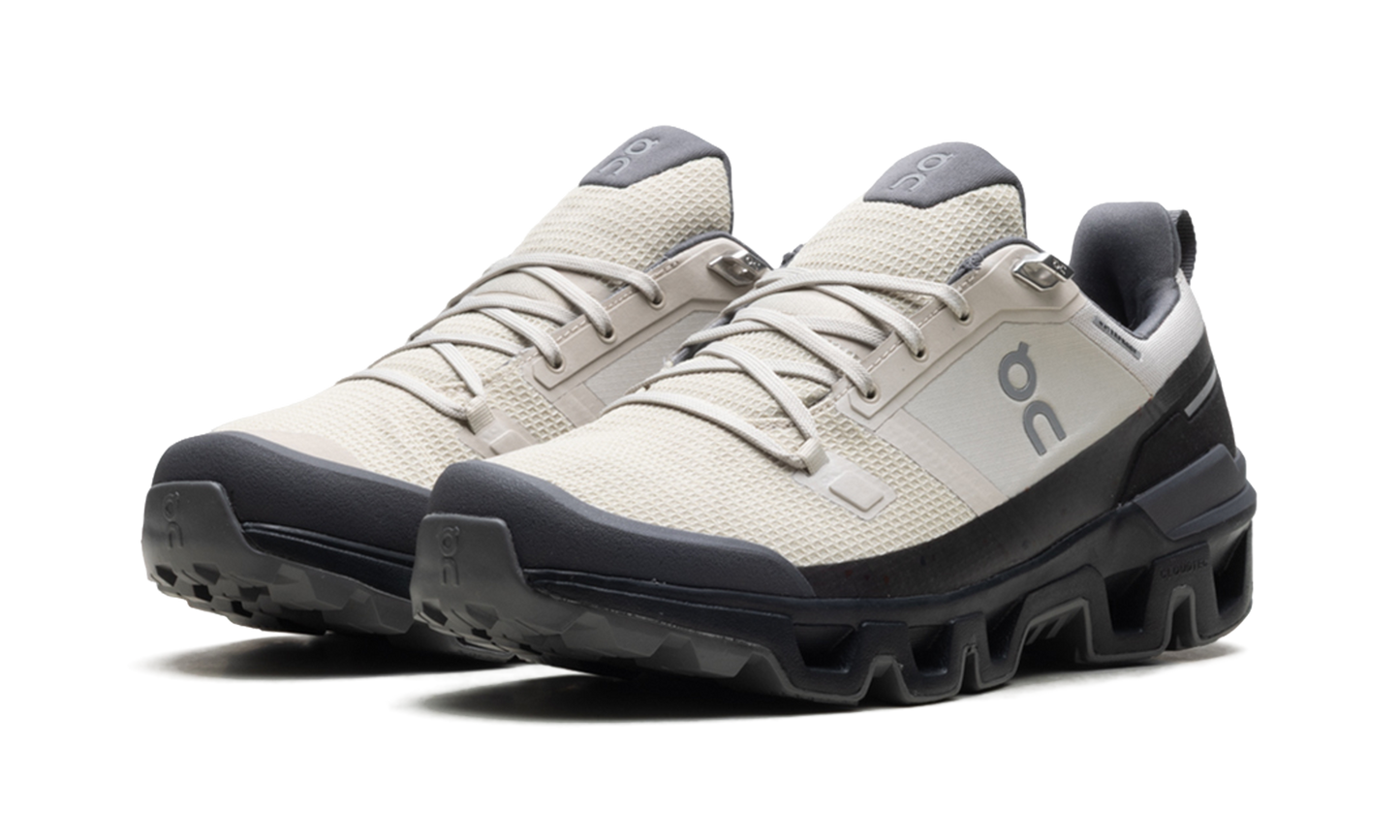 Cloudwander Waterproof WMNS "Sand/Black" 73.97667