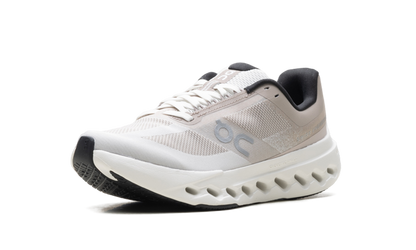 Cloudsurfer Next WMNS "Fog Ivory" 3WE30053213