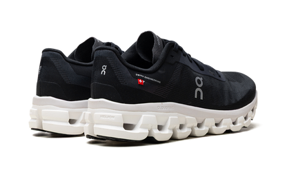 Cloudflow 4 WMNS "Black White" 3WD30110299