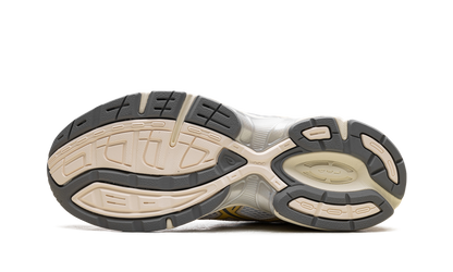 GEL-1130 WMNS "White/Faded Yellow" 1202A164 118