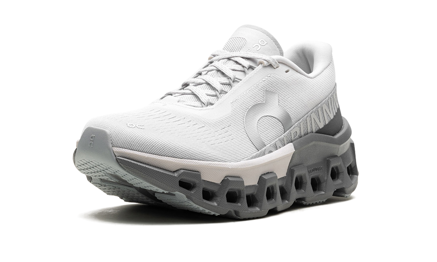 Cloudmonster 2 WMNS "Frost Rock" 3WE10112564