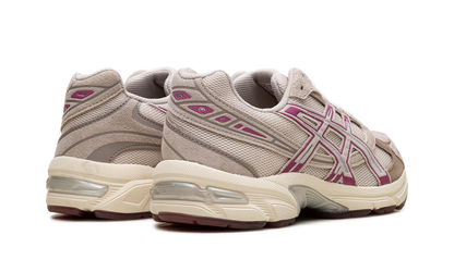 Gel-1130 WMNS "Oatmeal Peyote" 1202A527 250